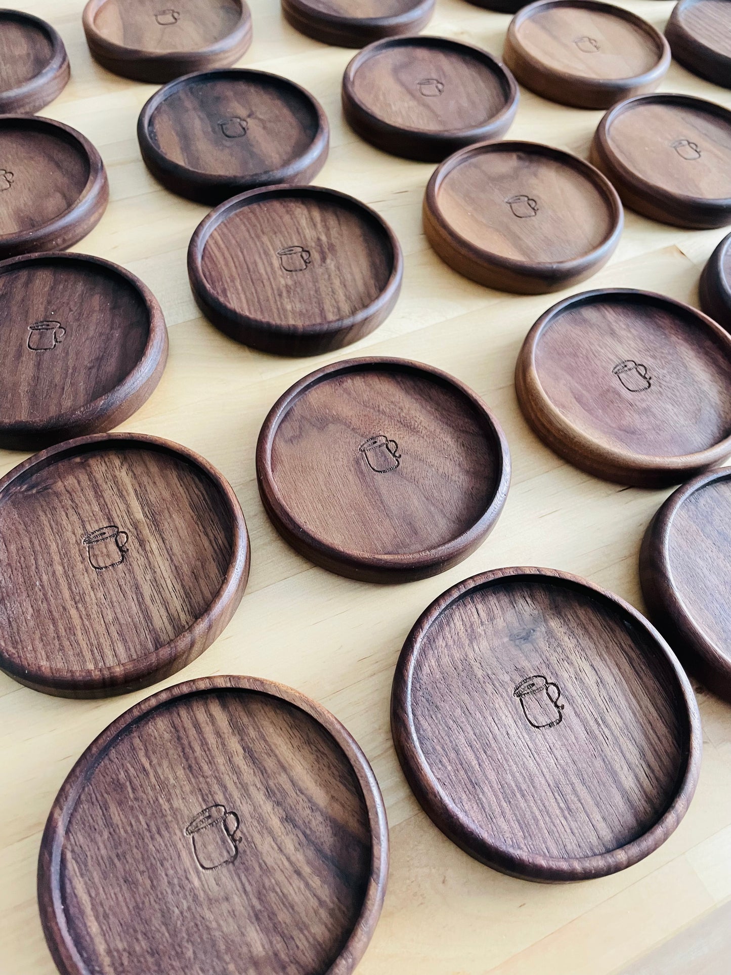 Coaster in wood