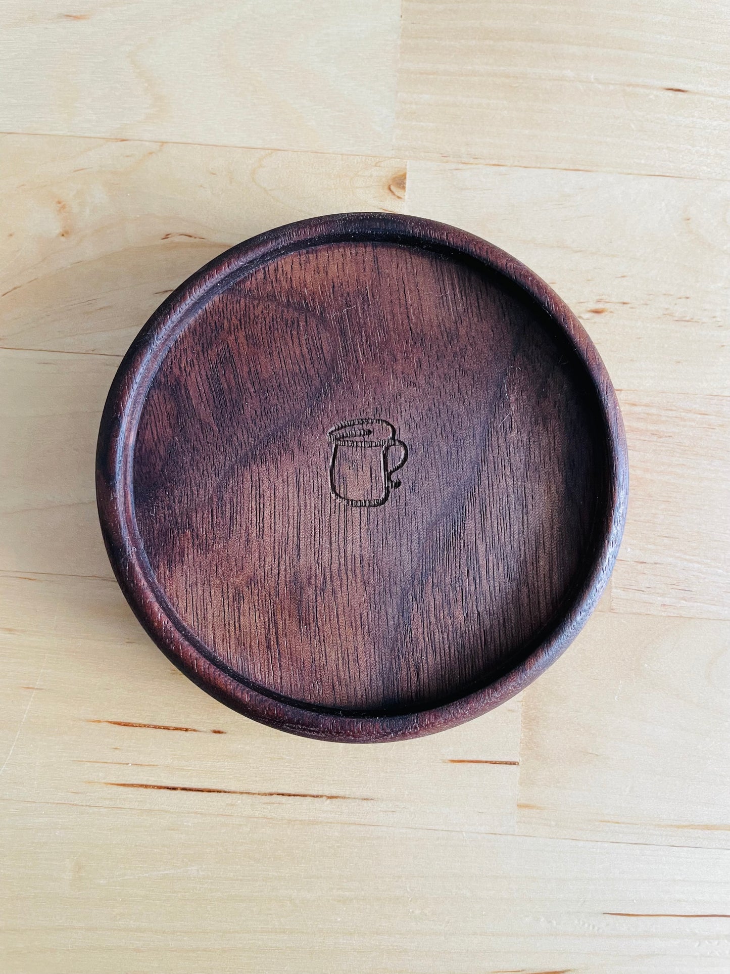Coaster in wood
