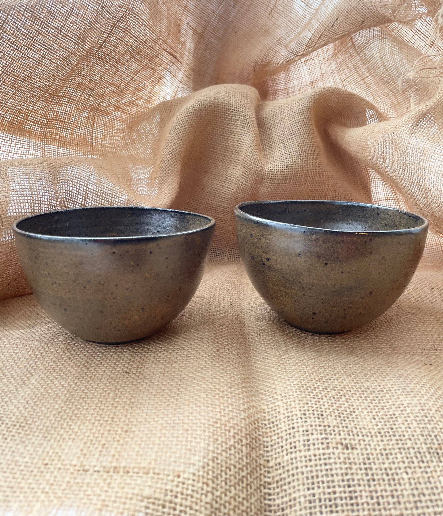 Bowl in matt brown, handmade ceramics