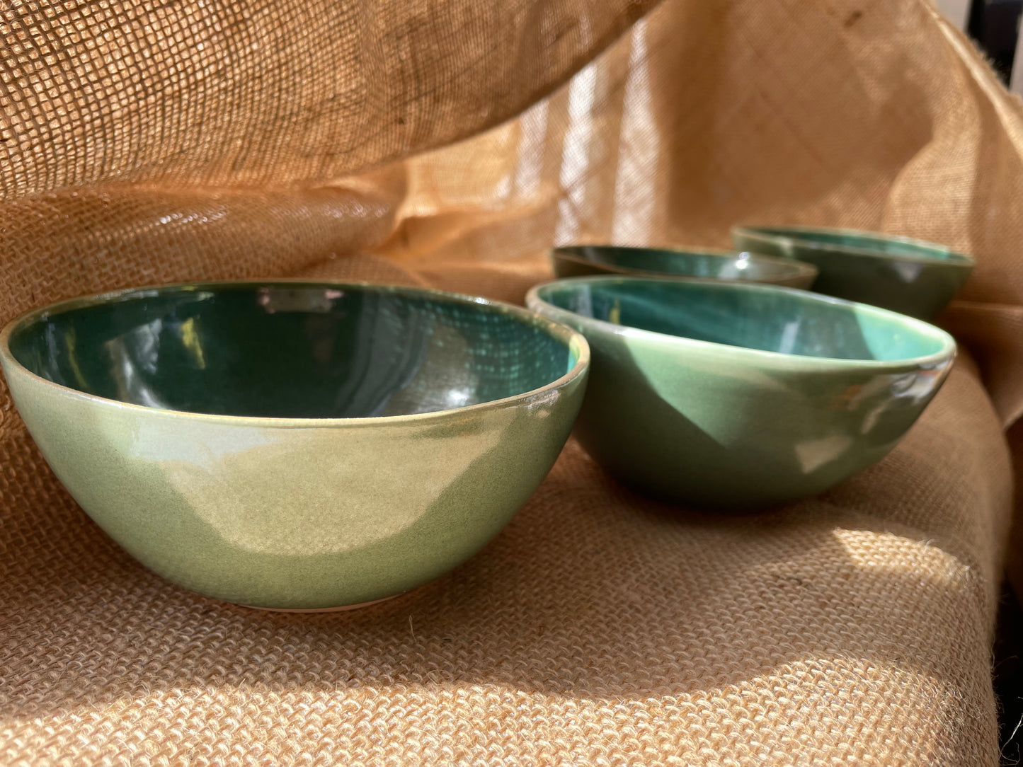 Bowl in jade, glossy and smooth, handmade ceramics